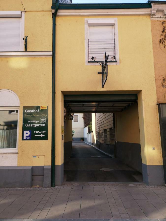 Gasthof Zum Goldenen Pflug Amstetten Exterior foto